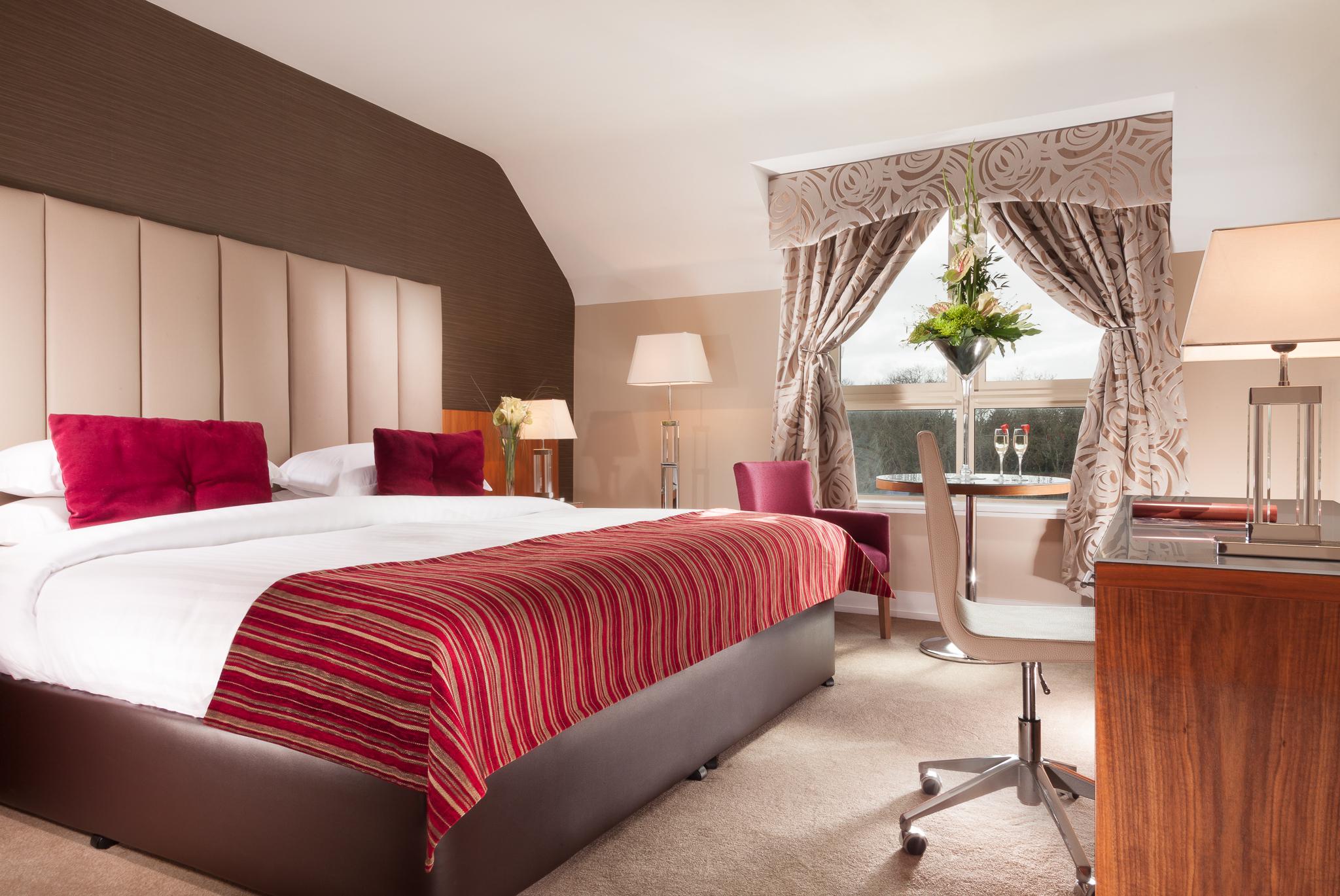 Castleknock Hotel Blanchardstown Exterior photo