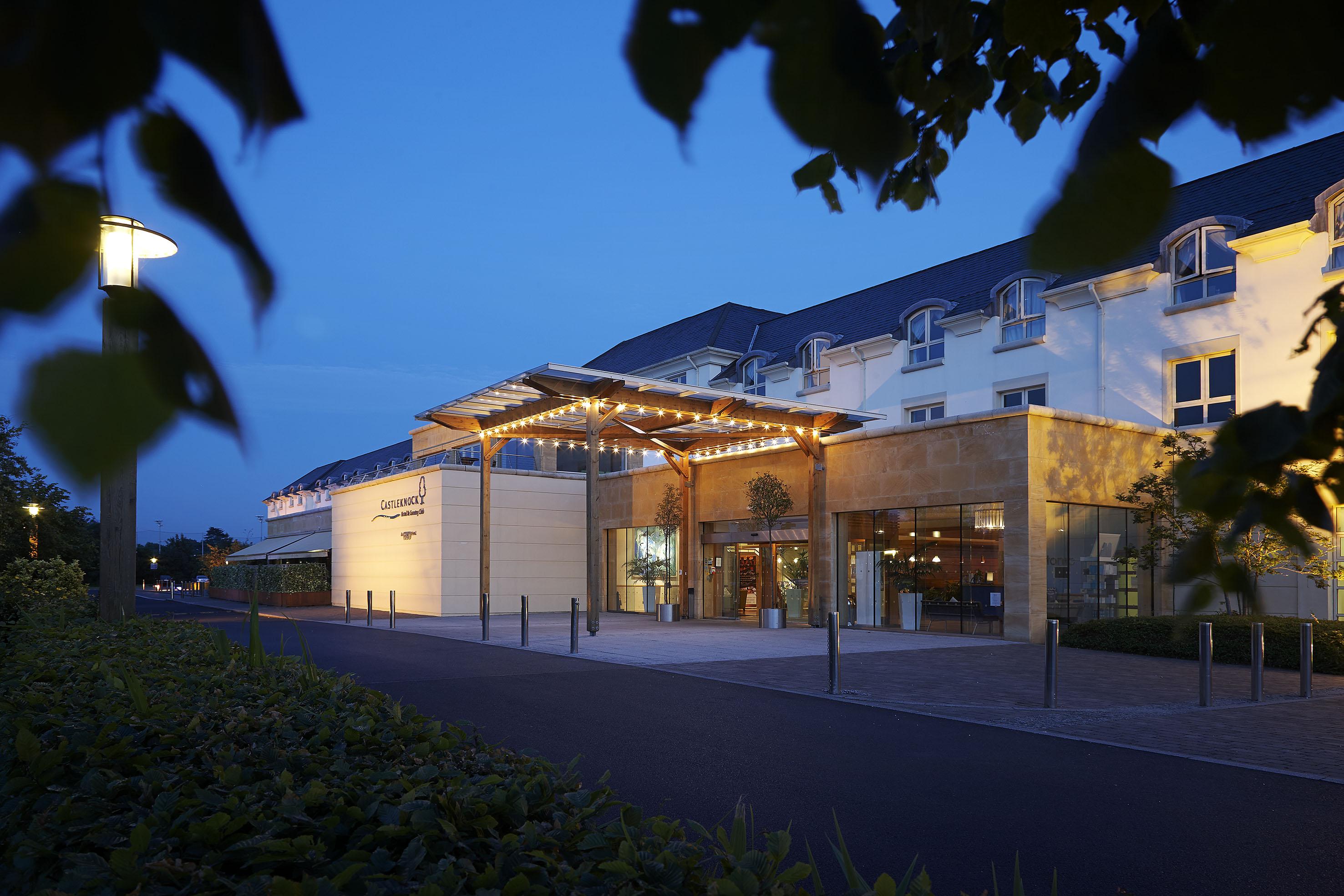 Castleknock Hotel Blanchardstown Exterior photo