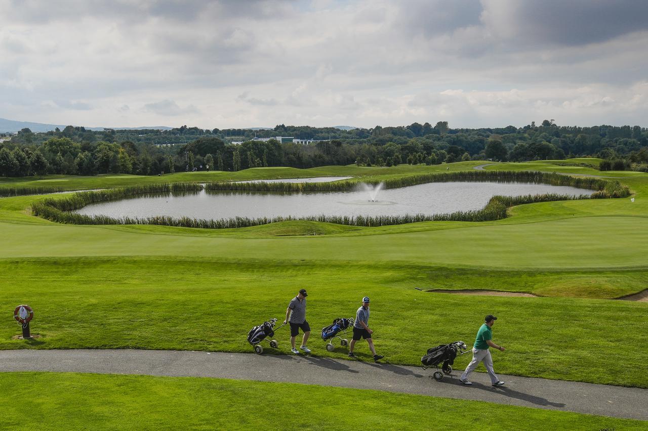 Castleknock Hotel Blanchardstown Exterior photo