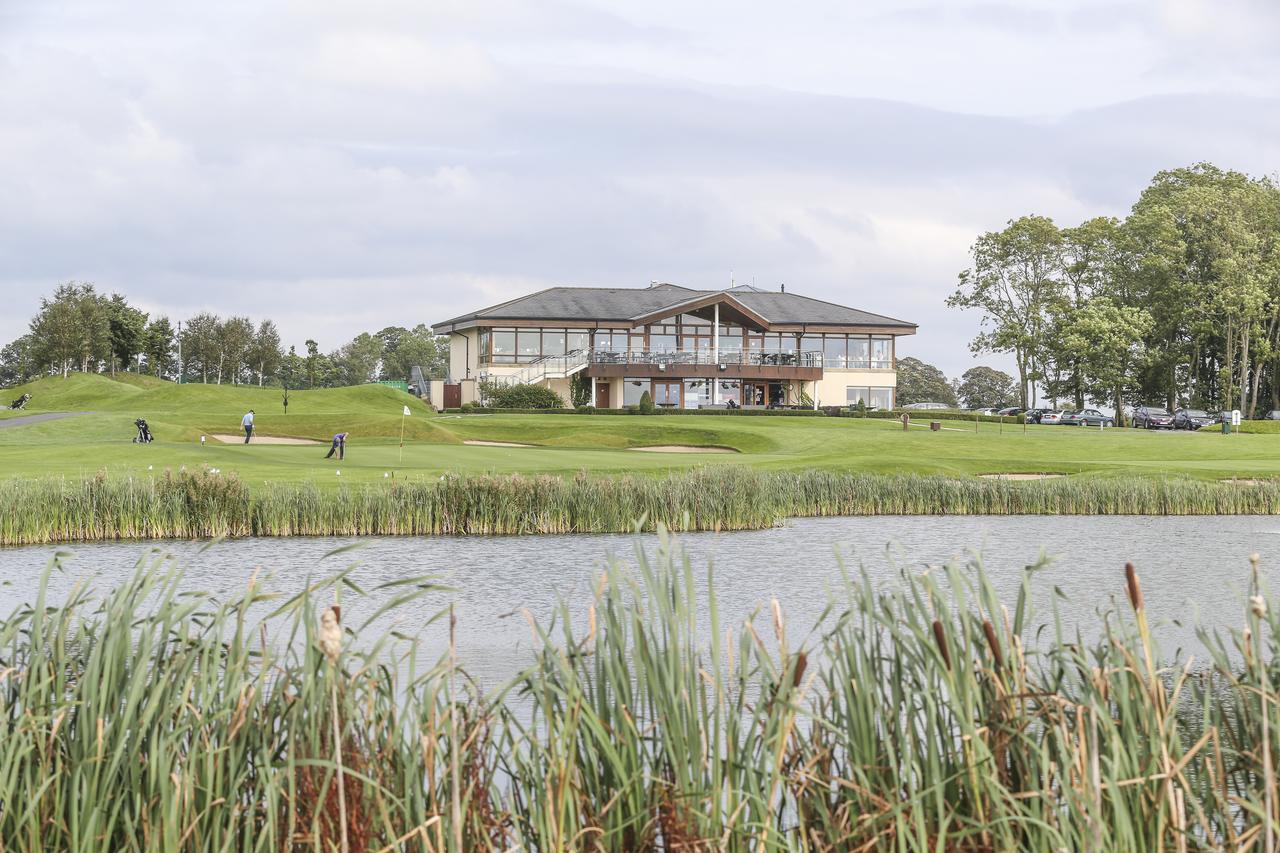 Castleknock Hotel Blanchardstown Exterior photo